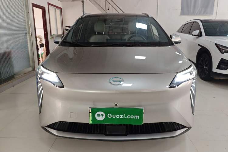 Used AION Y 2023 Plus 510 Tech Edition Front