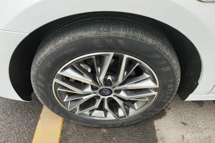 Used BYD Qin PLUS 2024 Honor Edition EV 510KM Beyond Model