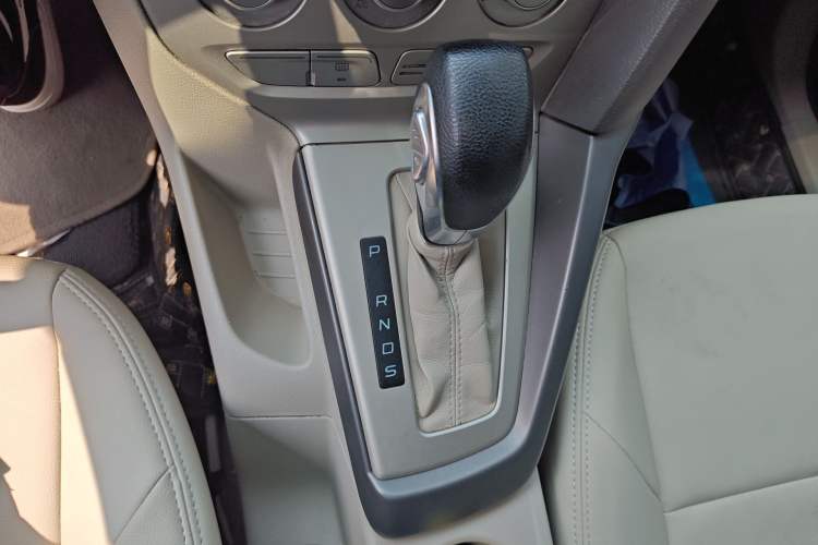 Used Ford Focus 2012 Sedan 1.6L Automatic Comfort Model