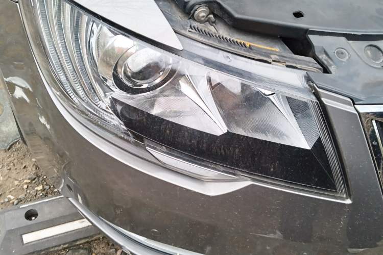 Used Skoda Superb 2013 1.8TSI Automatic Yashi Edition