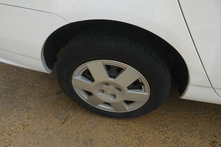 Used BYD F3 2015 Energy-Efficient Model 1.5L Manual Comfort Edition