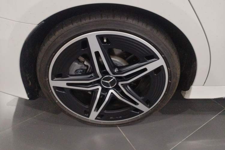 Used Mercedes-Benz A AMG 2024 Facelift AMG A 35 L 4MATIC
