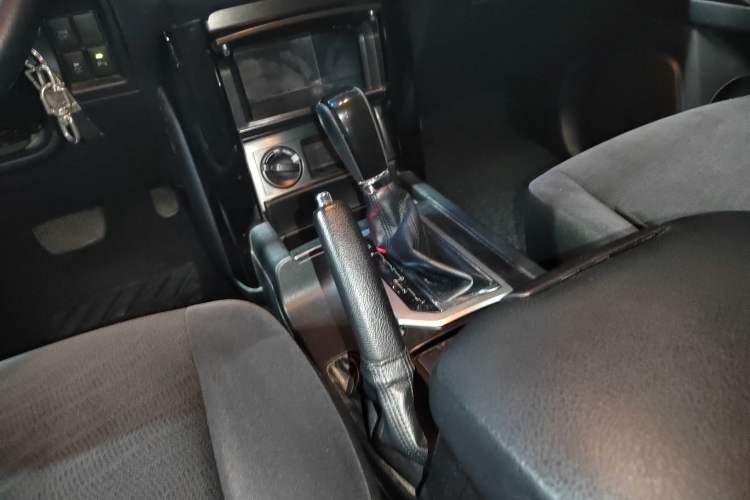 Used Toyota Prado 2014 2.7L Middle East Version Parallel Import