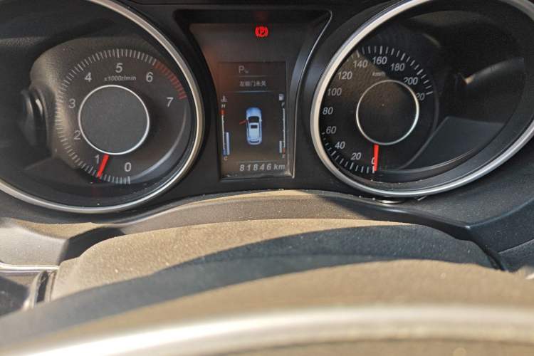 Used Leopaard CS10 2016 2.0T Manual Excellence Edition Odometer Close Up