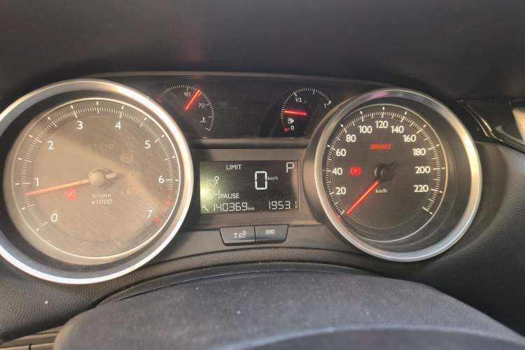 Used Peugeot 408 2014 1.8L Automatic Luxury Edition
