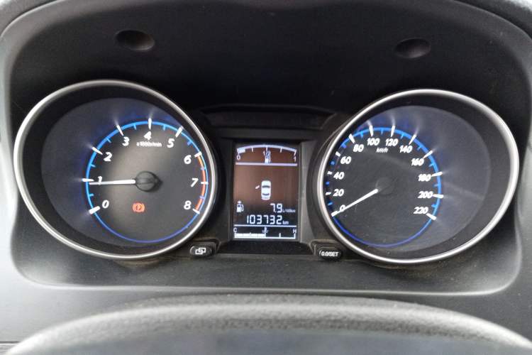 Used FORTHING Joyear X5 2015 1.6L Manual Luxury Model