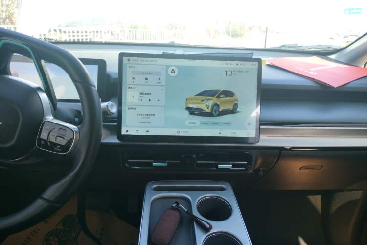 Used AION Y 2023 Plus 610 Smart Edition Ternary Lithium Audio And AC Panel