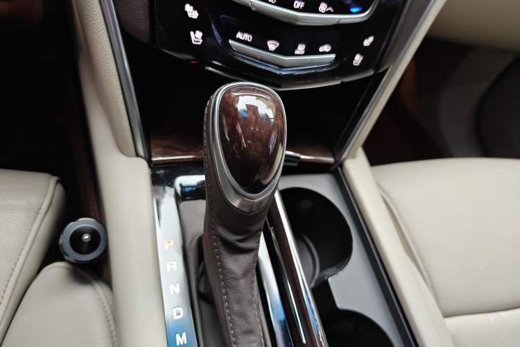 Used Cadillac XTS 2013 36S Platinum Edition
