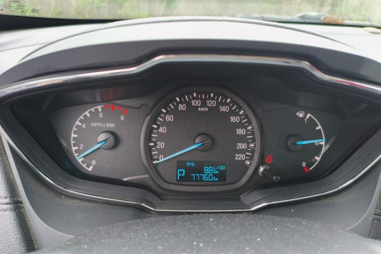 Used Ford Escort 2015 1.5L Automatic Fashion Model