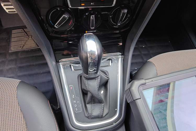 Used Volkswagen C-TREK 2018 1.5L Automatic Comfort Model