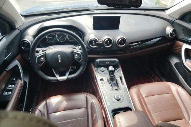 Used Wey P8 2018 2.0T Flagship Model
