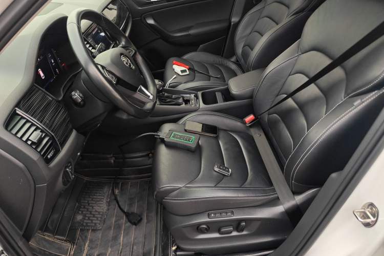 Used Skoda Kodiaq 2019 Facelifted TSI330 5-Seater Two-Wheel-Drive Luxury Enjoyment Edition China VI Standard
