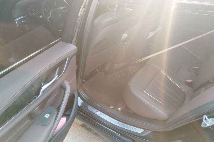 Used BMW 5 Series 2021 525Li M Sport Package
