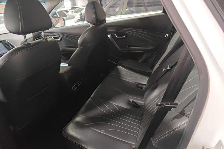 Used JETOUR X70 2020 1.5T DCT YueXing Edition 5 Seats Left Rear Seat