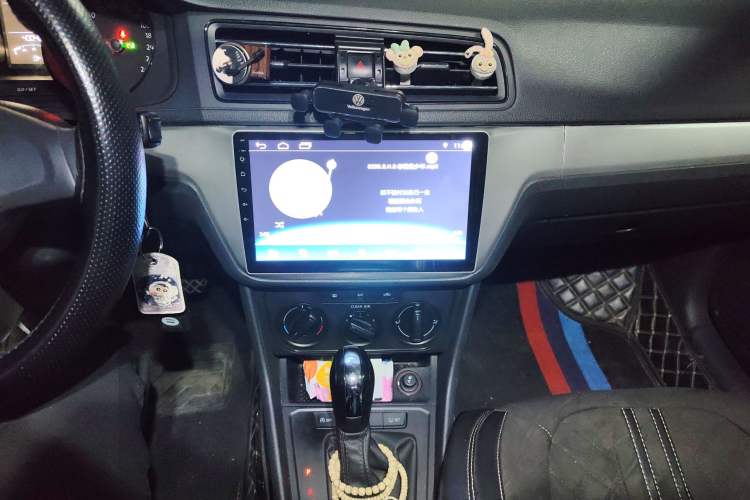 Used Volkswagen Lavida 2019 Lavida Start 1.5L Automatic Trendy Version China VI Standard Audio And AC Panel