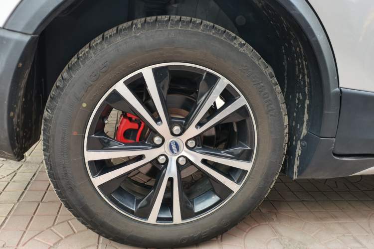 Used SWM X7 2016 1.8L Manual Luxury Edition 7 Seats
