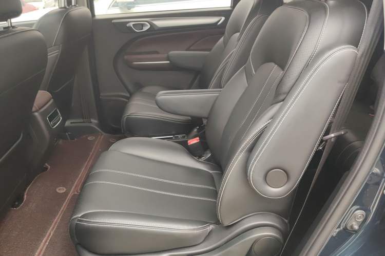 Used GAC Trumpchi M6 2021 PRO 270T DCT Luxury Edition Left Rear Seat