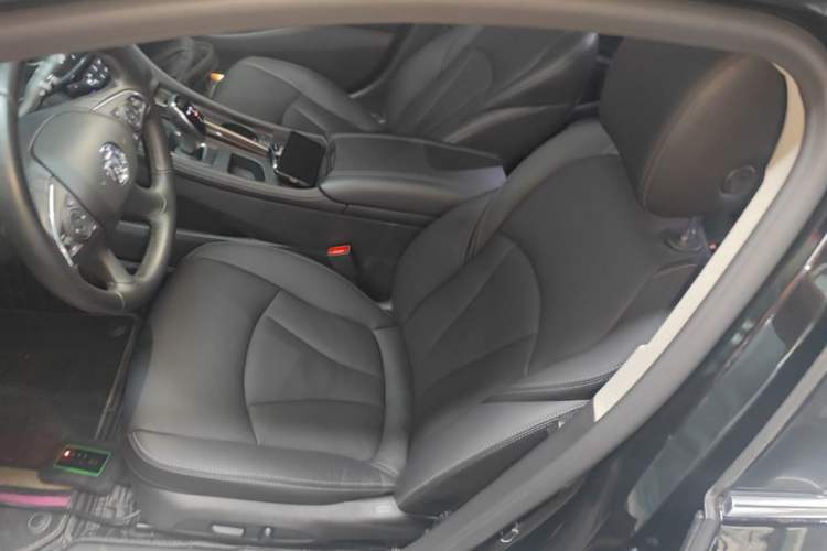 Used Buick LaCrosse 2021 652T Luxury Model