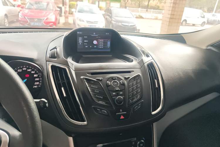 Used Ford Kuga 2015 1.5L GTDi Two-Wheel-Drive Comfort Model