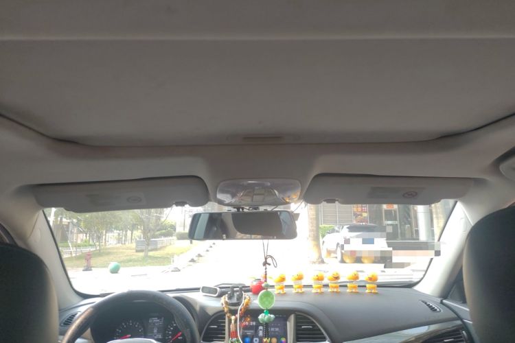 Used GAC Trumpchi GA6 2016 235T Manual Elite Edition
