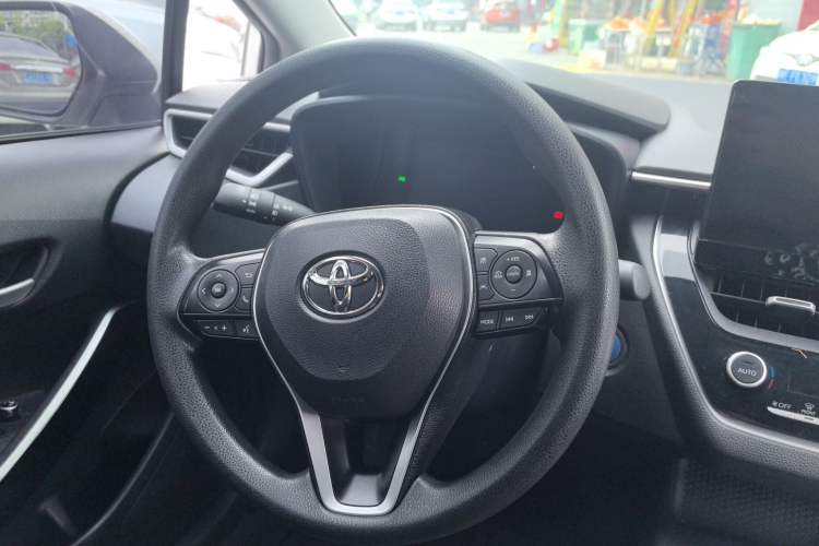 Used Toyota Corolla 2023 1.8L Smart Electric Hybrid Dual-Motor Elite Edition Steering Wheel
