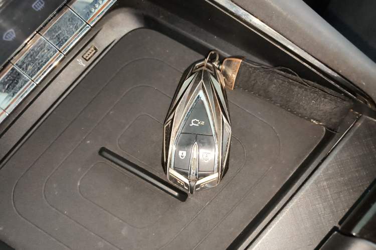 Used CHANGAN UNI-T 2022 1.5T Sport Edition Premium Version Interior 1