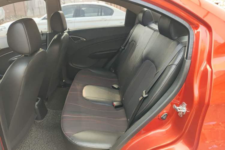 Used Chevrolet Sail 2013 Sedan 1.2L Manual Fashionable Happiness Edition