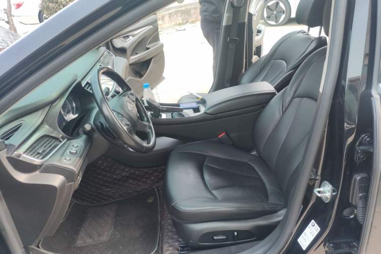 Used Buick LaCrosse 2021 552T Luxury Version
