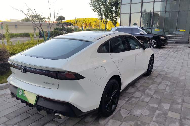 Used Changan UNI-V iDD 2023 Zhidian iDD 1.5T 113km Smart & Fun Version (Rapid Edition)