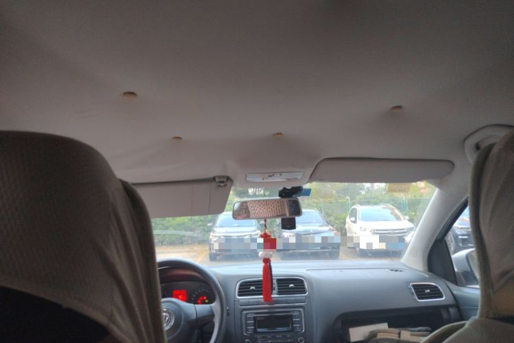 Used Volkswagen Polo 2013 1.6L Automatic Comfort Edition Headliner