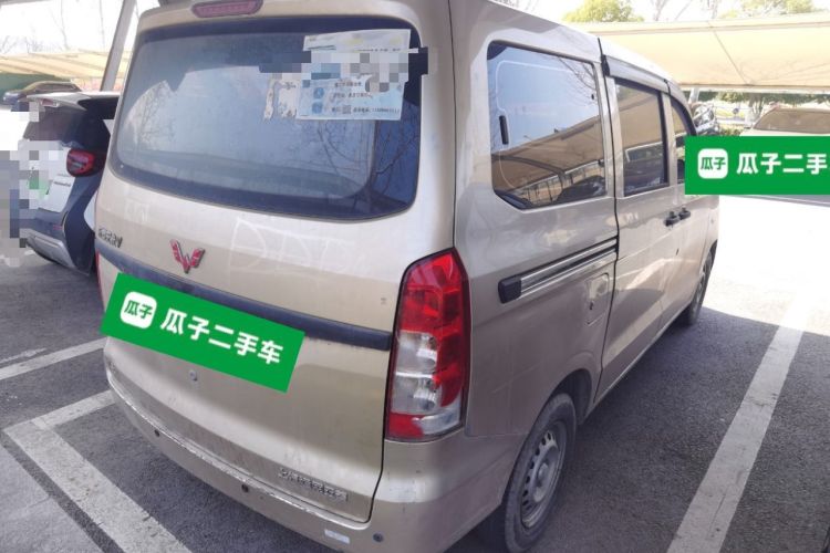 Used Wuling Hongguang V 2019 1.5L Jingqu Version China VI LAR