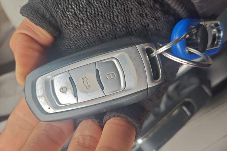 Used Geely Auto Emgrand 2014 Sedan 1.5L CVT Elite Model