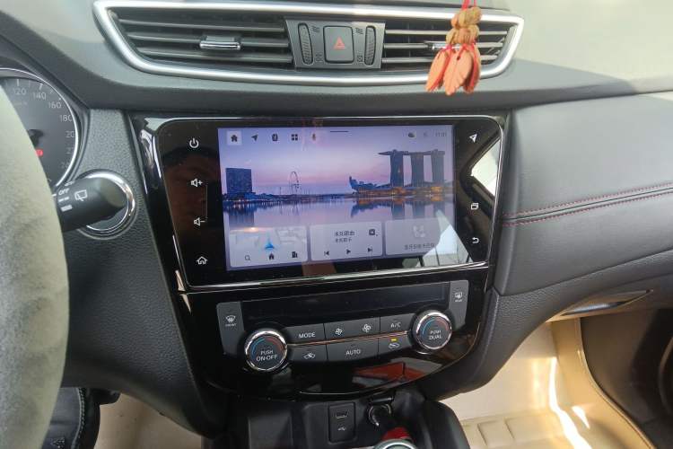 Used Nissan Qashqai 2022 2.0L CVT XV Smart Enjoyment Version Audio And AC Panel