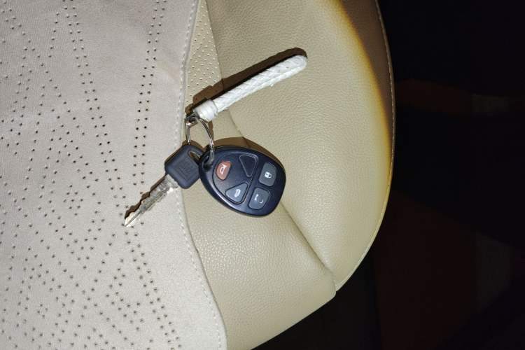 Used Buick GL8 2014 2.4L Classic Edition
