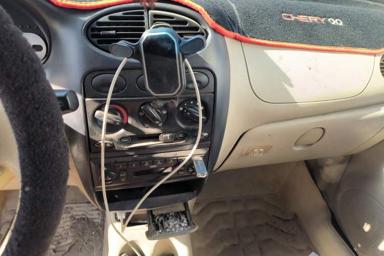 Used Chery QQ3 2012 Stylish Edition 1.0L Manual Start-Up Model