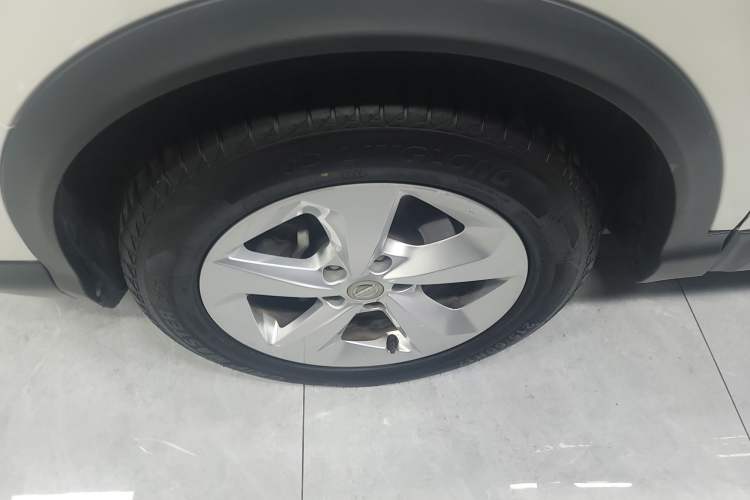 Used Nissan Qashqai 2021 2.0L CVT Smart Enjoyment Version Left Front Wheel Hub