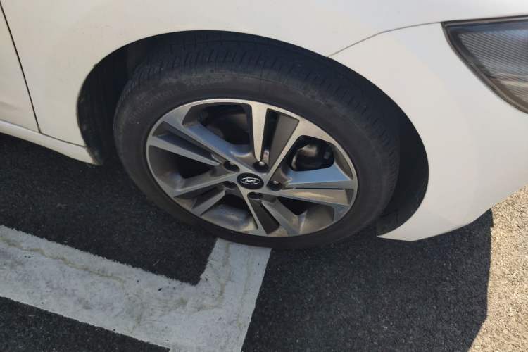 Used Hyundai Elantra (6th Generation / Lingdong) 2016 1.6L Automatic ZhiXuan – Elite Version
