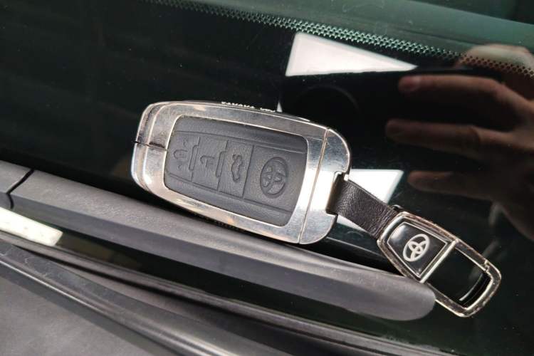 Used Toyota Camry 2021 2.5G Luxury Edition
