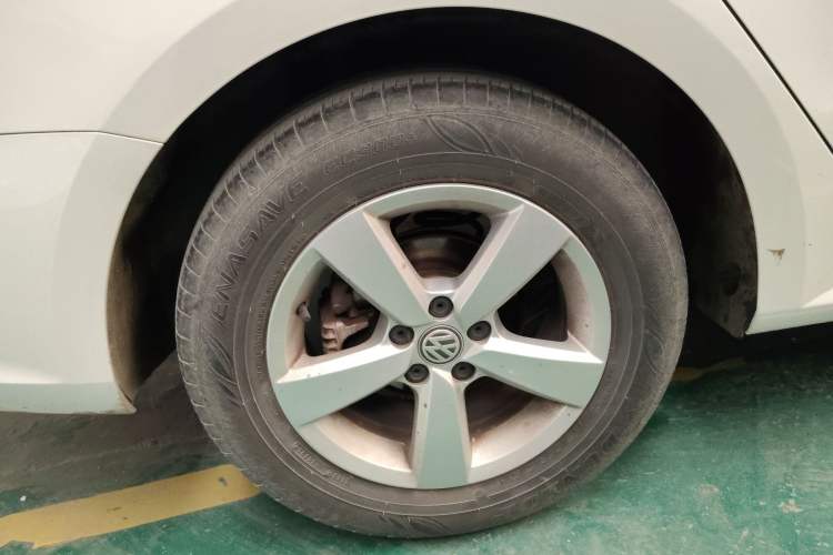 Used Volkswagen Lavida 2019 Lavida Start 1.5L Automatic Trendy Version China VI Standard Right Rear Wheel Hub