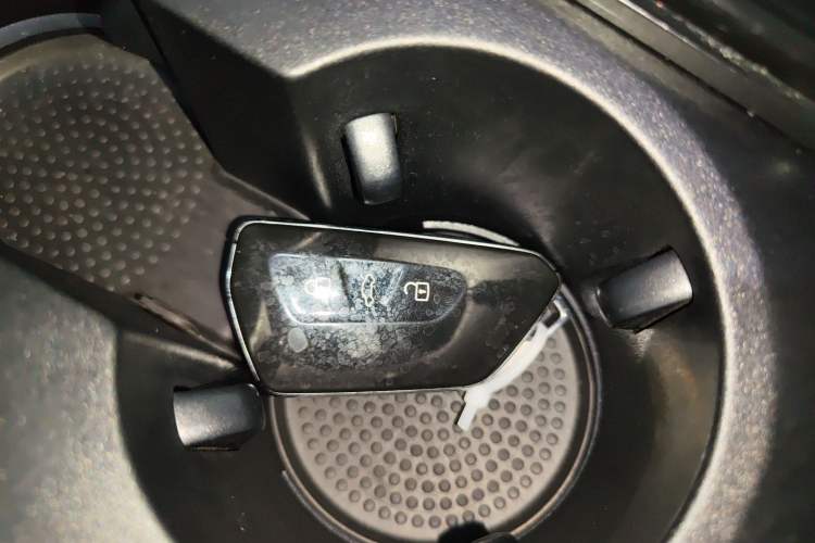 Used Volkswagen Tavendor 2023 380TSI Four-Wheel Drive R-Line Cruise Edition