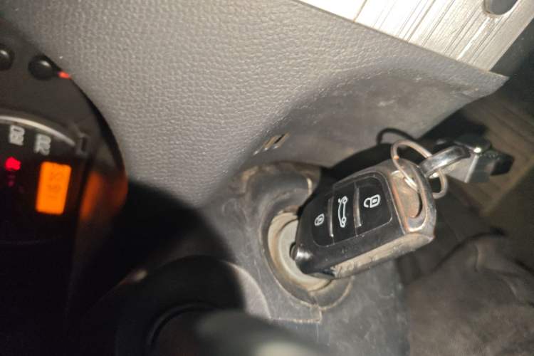 Used Suzuki Swift 2012 1.3L Manual Value Edition
