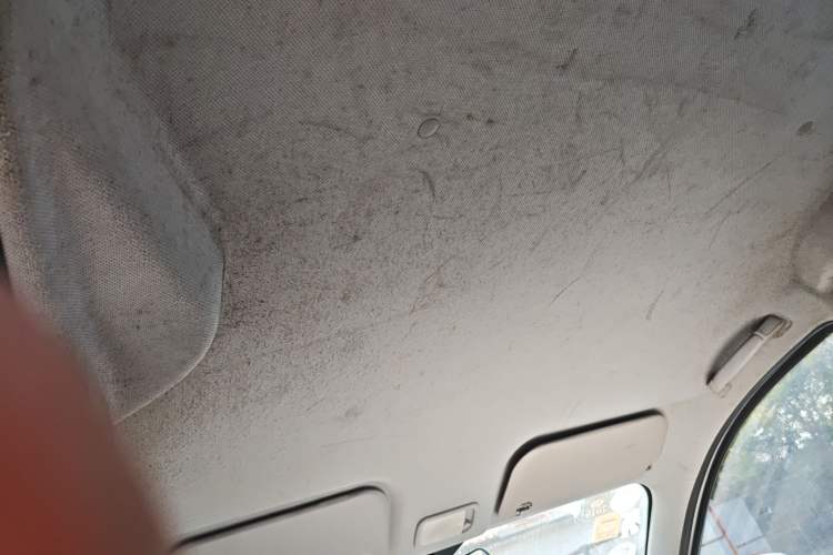 Used Wuling Rongguang 2014 1.5L S Base Version