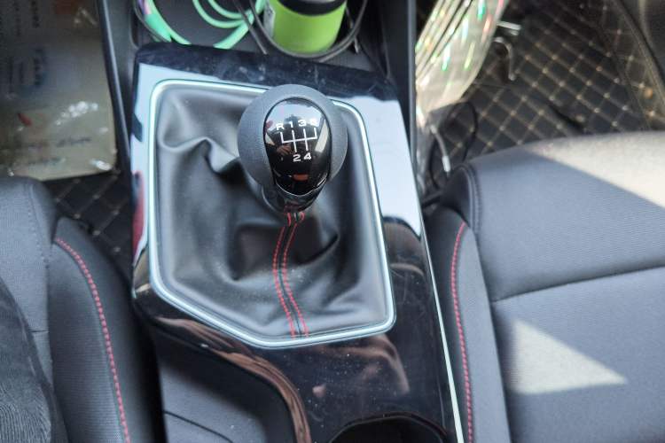 Used MG 5 2023 180 DVVT Manual Fashion Edition