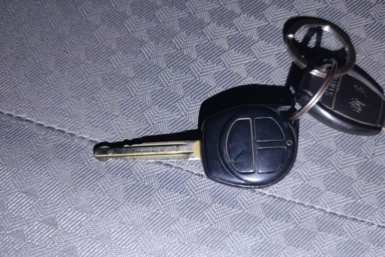 Used Jinbei Express 2020 2.0L Upgraded Version China VI Standard 6-Seater 1TZS
