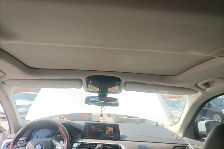 Used BMW 5 Series 2018 Revised Version 530Li Leading Edition Luxury Package
