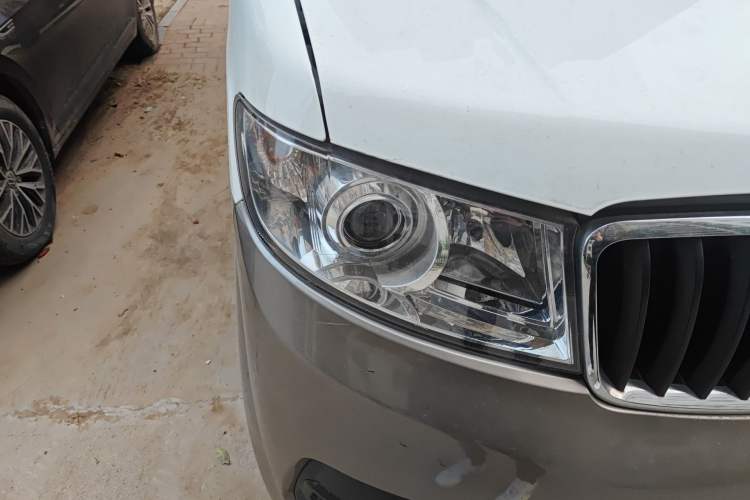 Used Jinbei New Hiace X30L 2021 1.5L Wealth Edition Bus Non-Air-Conditioned China VI Standard SWC15M