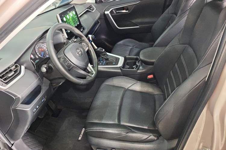 Used Toyota Wildlander 2021 Dual-Engine 2.5L E-CVT Two-Wheel Drive Luxury Edition
