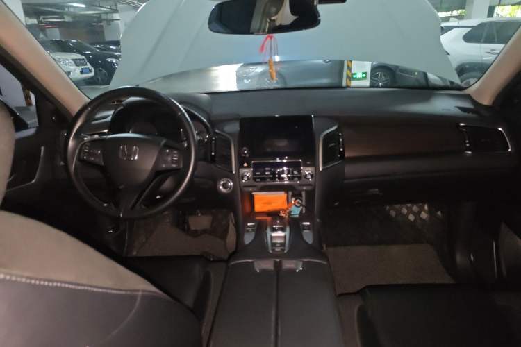 Used Honda Avancier 2017 370TURBO 2WD Luxury Edition Center Console