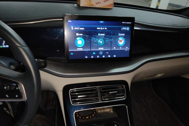 Used BYD Qin PLUS 2021 DM-i 55KM Flagship Model Audio And AC Panel