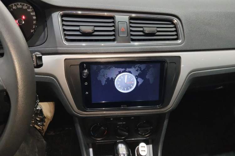 Used Volkswagen Lavida 2017 1.6L Automatic Fashion Edition
